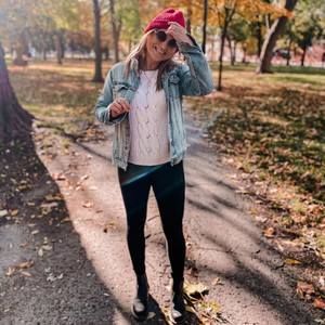 Meet your Posher, Adelade